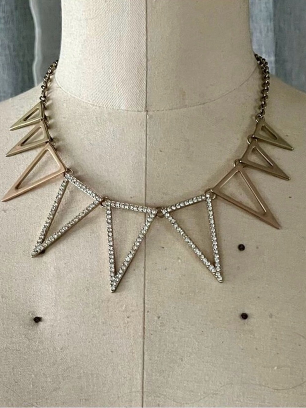 MJ Necklace Geometric